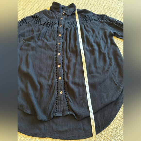 Free People Women’s Black Button Down Longsleeve Top Size XS Oversized Layer - Picture 8 of 9